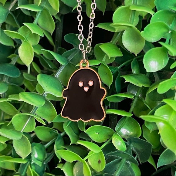 NEW Black Ghost Charm Necklace Halloween - Picture 1 of 5
